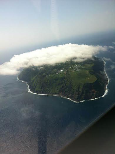 青ヶ島全景.jpg